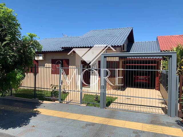 #167 - Casa para Venda em Santa Rosa - RS