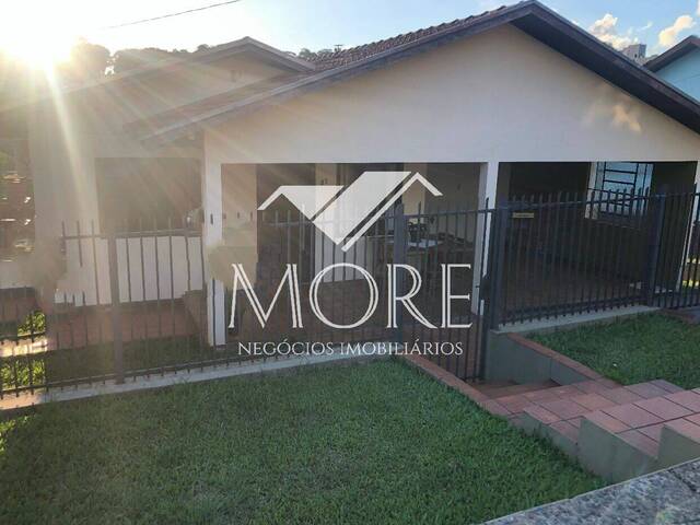 #208 - Casa para Venda em Santa Rosa - RS