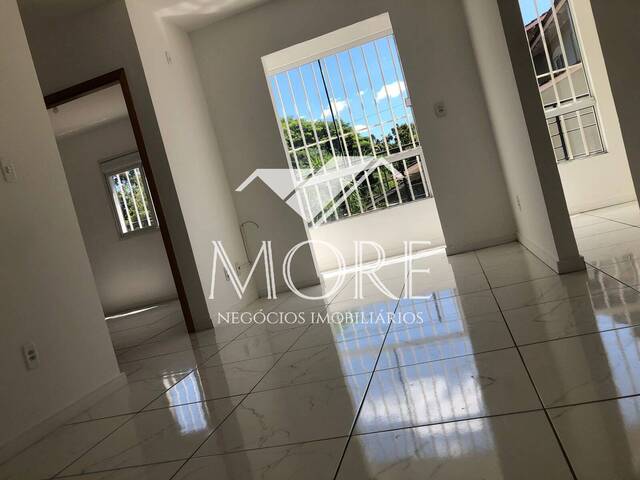 #215 - Apartamento para Locação em Santa Rosa - RS - 2