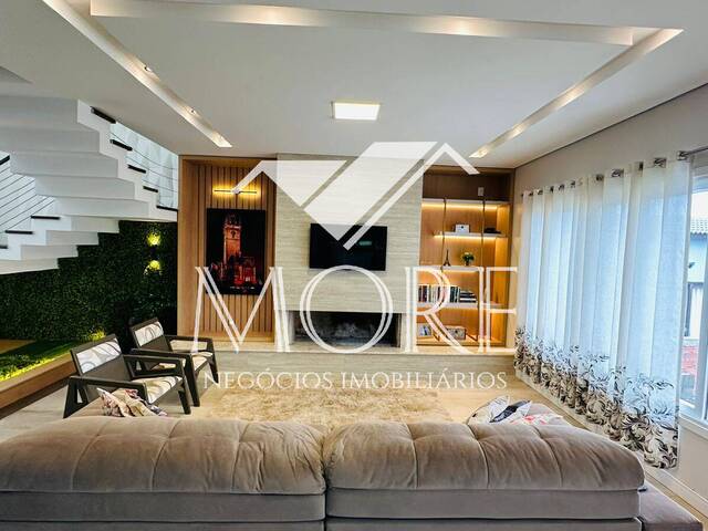 #243 - Casa para Venda em Santa Rosa - RS