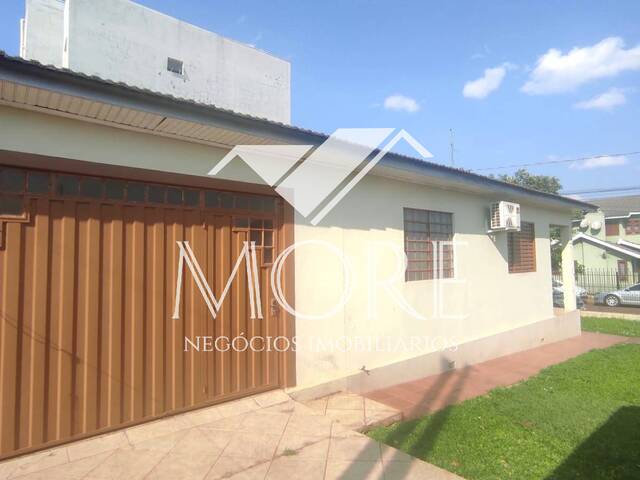 #389 - Casa para Locação em Santa Rosa - RS