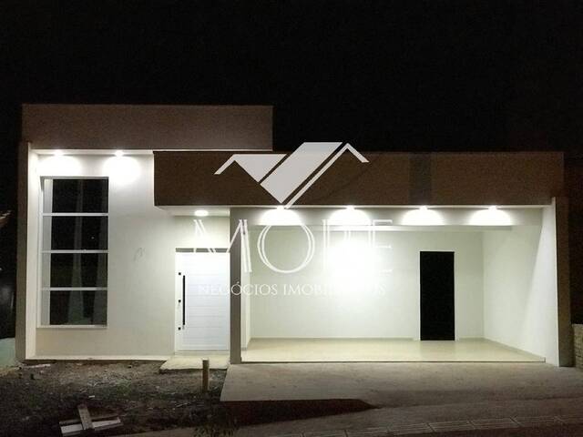 #407 - Casa para Venda em Santa Rosa - RS
