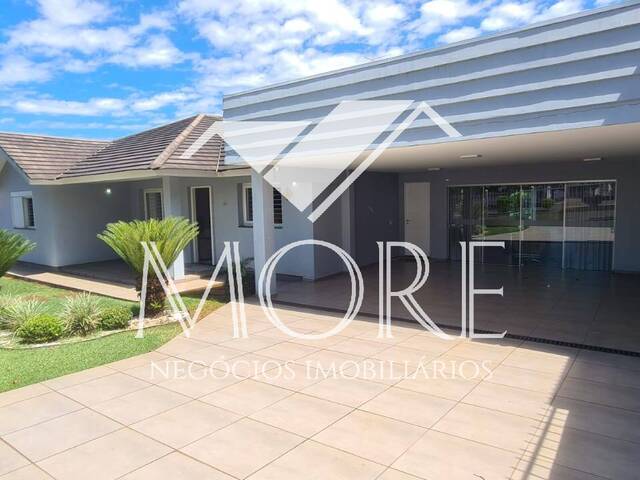 #422 - Casa para Venda em Santa Rosa - RS