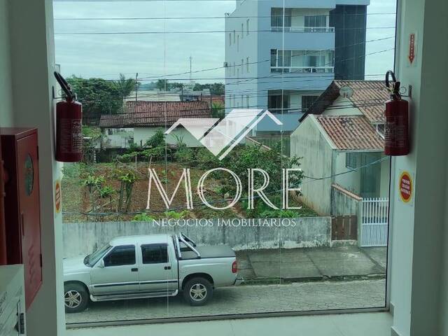#553 - Apartamento para Venda em Barra Velha - SC - 3