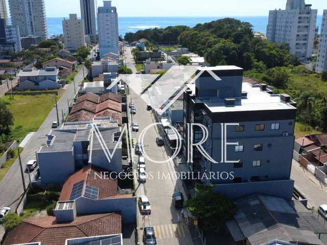 #1027 - Apartamento para Venda em Balneário Piçarras - SC