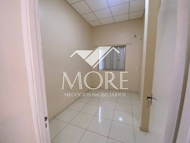 #1032 - Apartamento para Locação em Santa Rosa - RS - 3