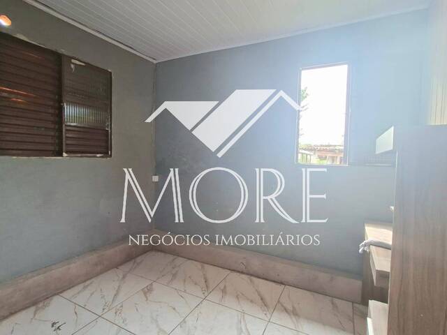 #1035 - Casa para Locação em Santa Rosa - RS - 3